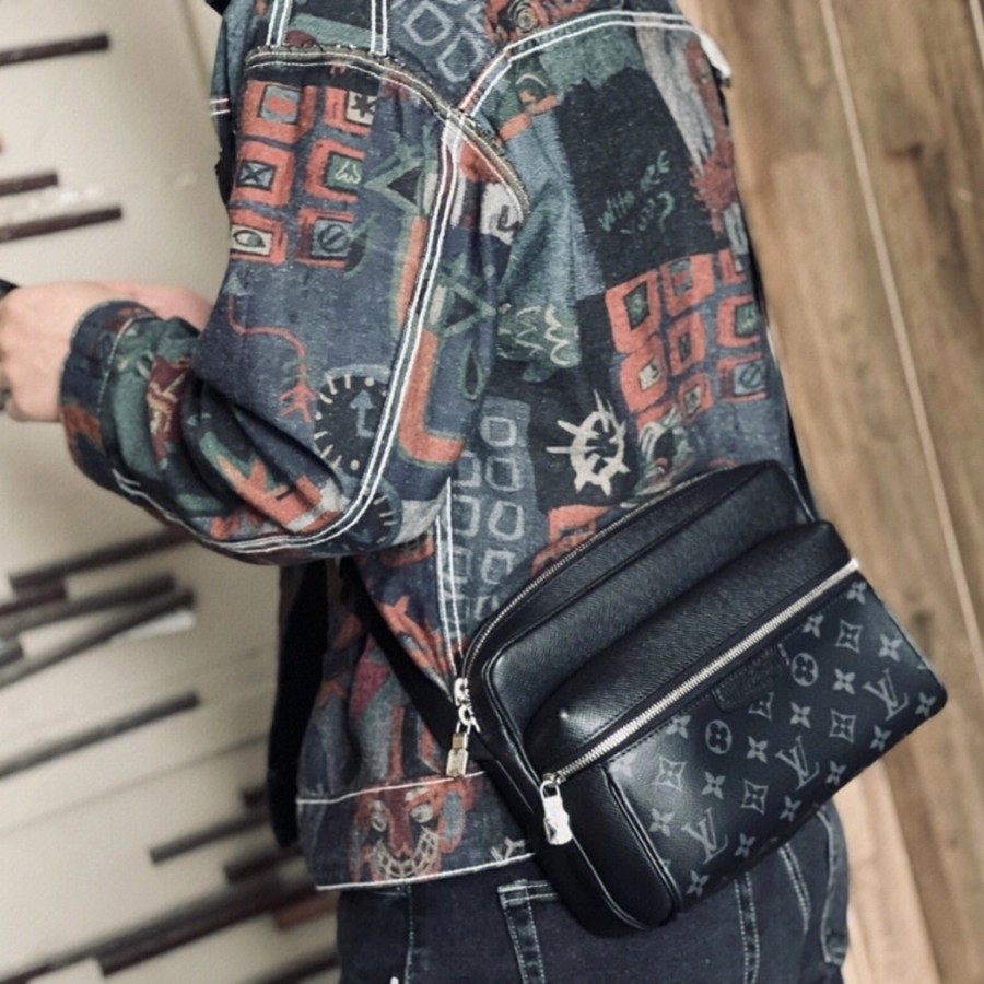 Outdoor 郵差包M30233_20