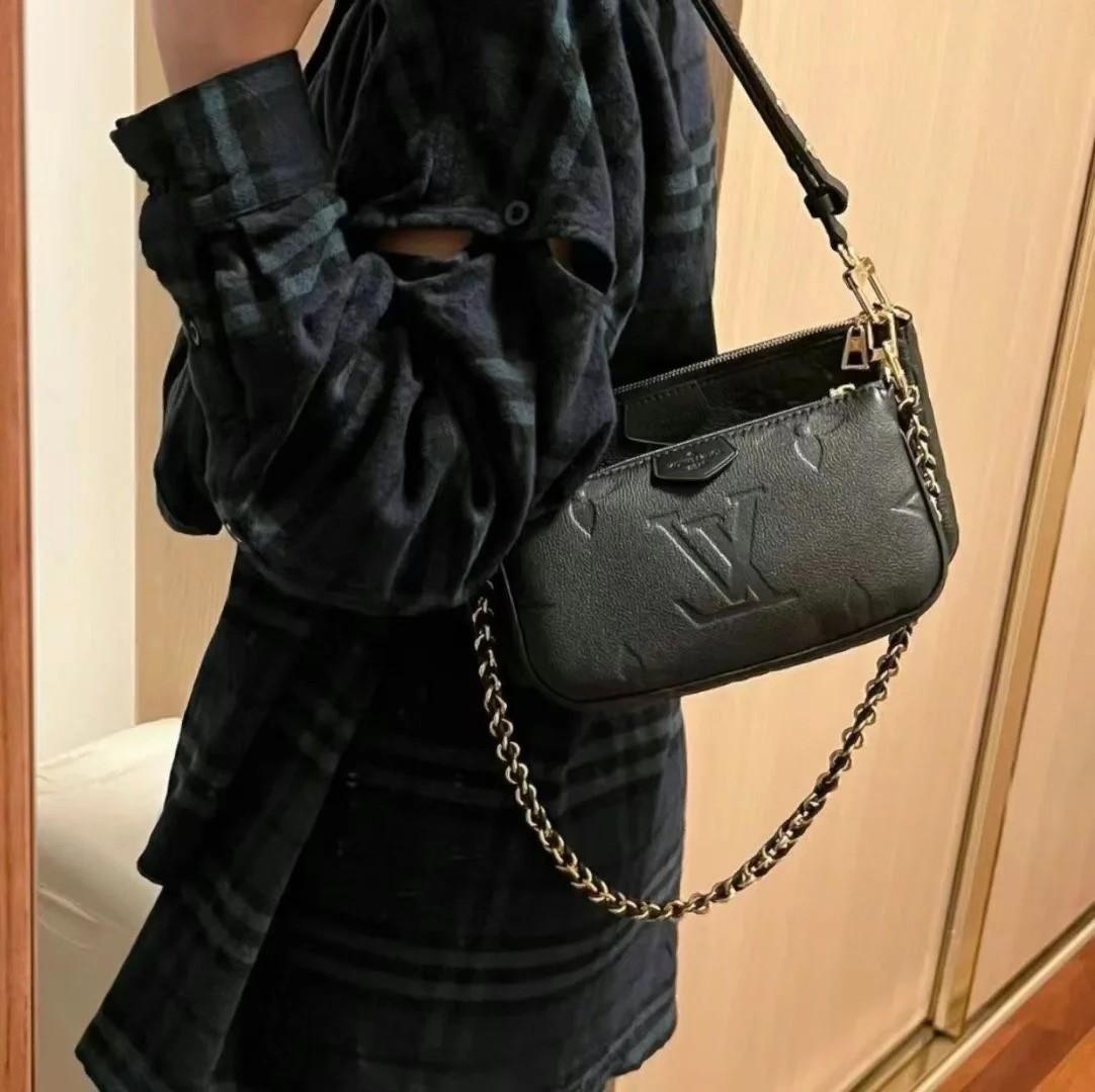 MULTI Pochette Accessoires 手袋 M80399_24