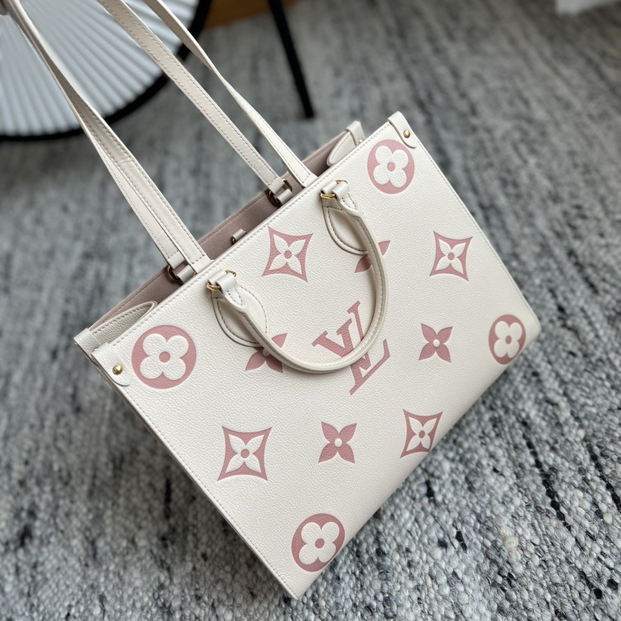 OnTheGo 中號手袋 M21575_10