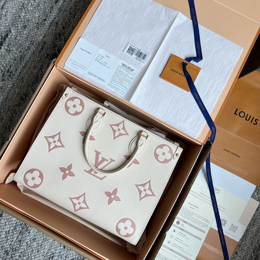 OnTheGo 中號手袋 M21575_11