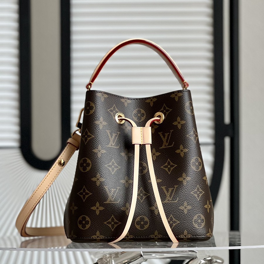 Neonoe BB 水桶包 M46581_1