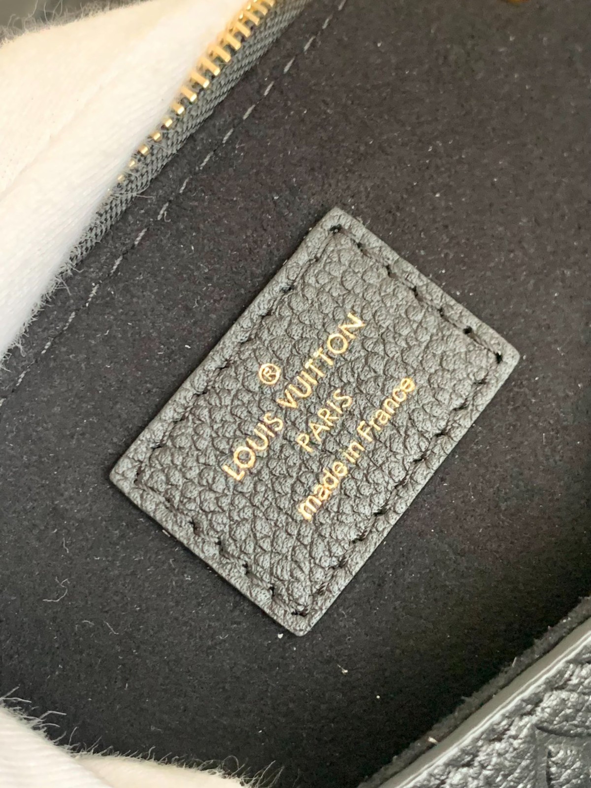 VAVIN 小號手袋M44151_17