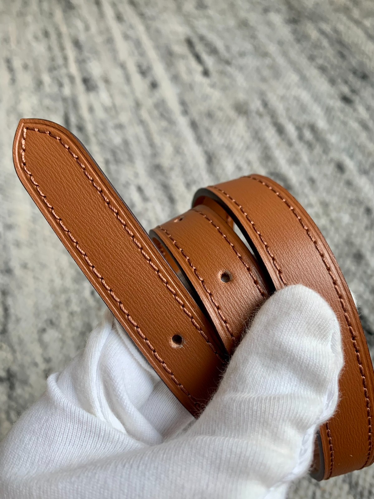 Loop HOBO手袋M46311_19