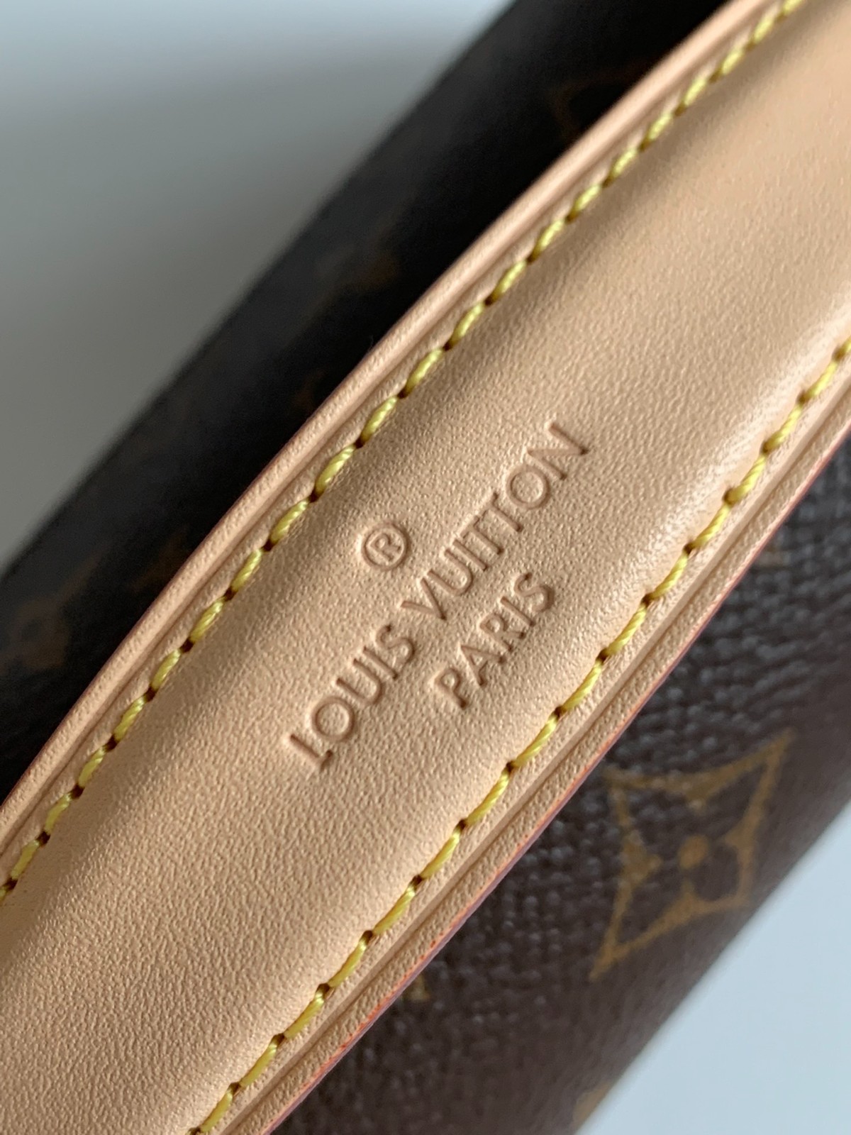 Pochette Metis手袋 M44875（40780）_11