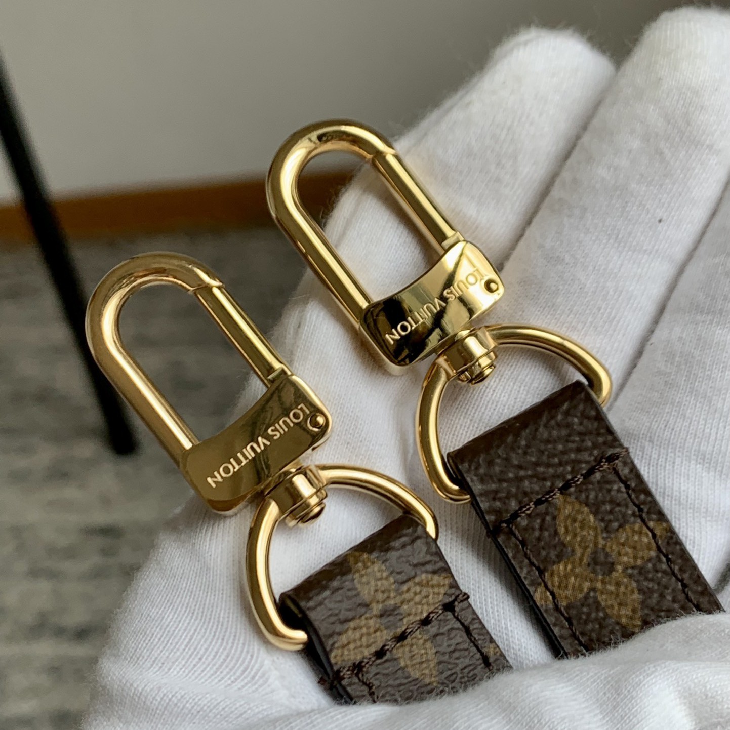 Pochette Metis手袋 M44875（40780）_18