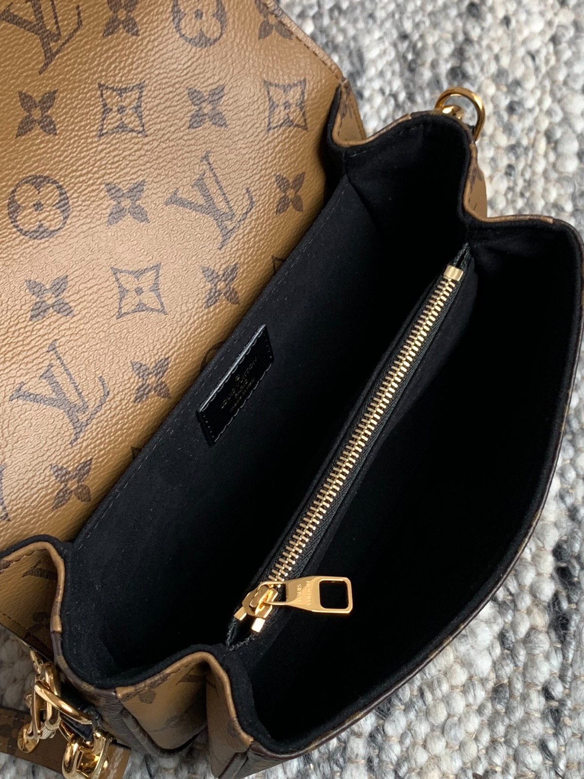 Pochette MEtis East West手袋M46280_5