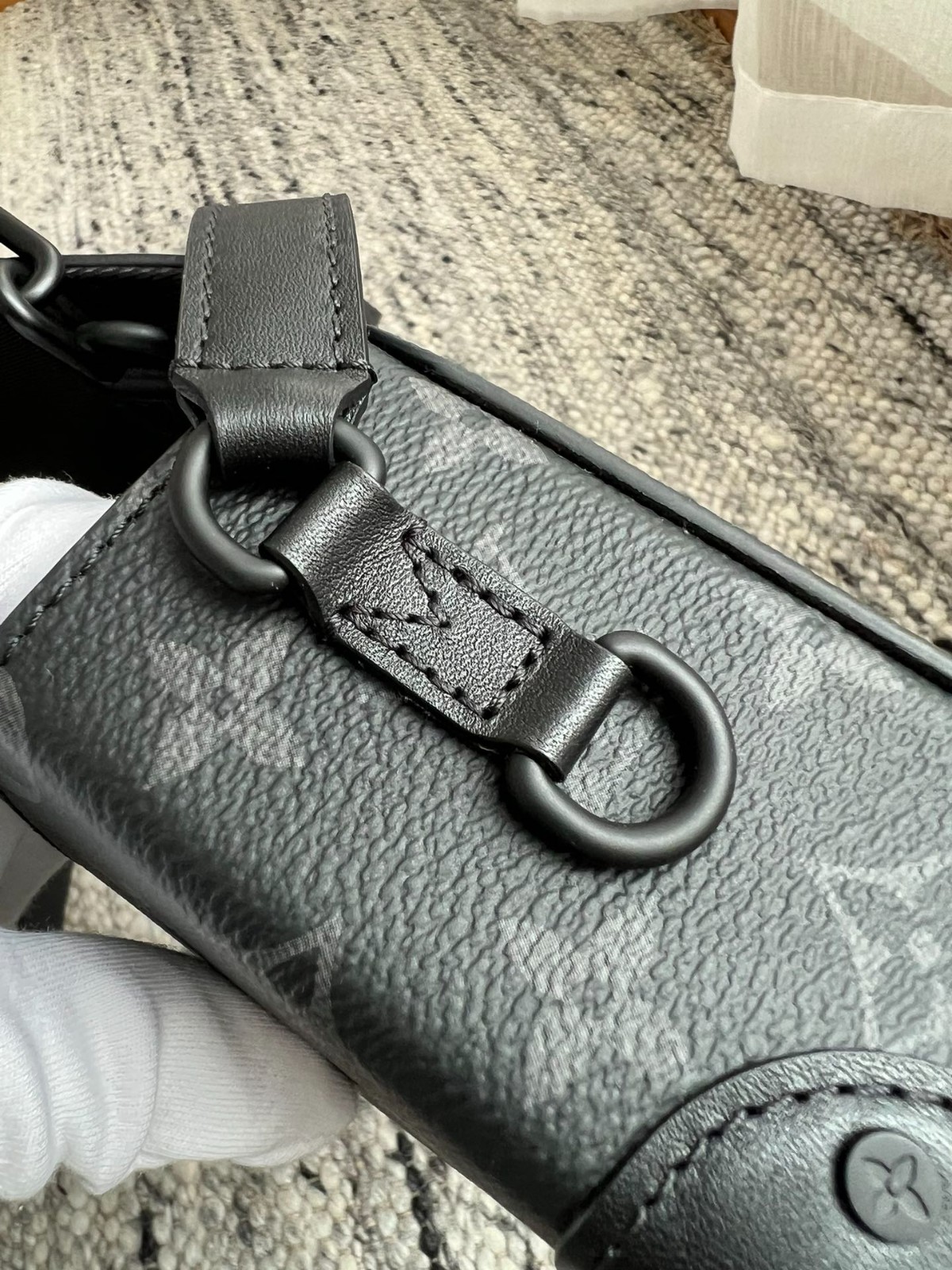 Steamer 迷你手袋 M81783_13