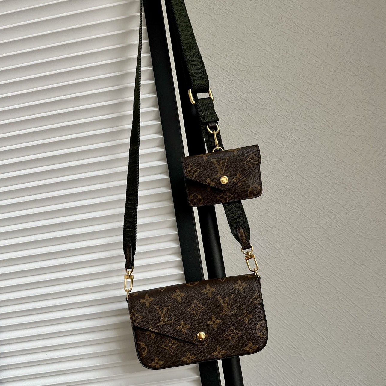 FELICIE STRAP & GO手袋 M80091_11