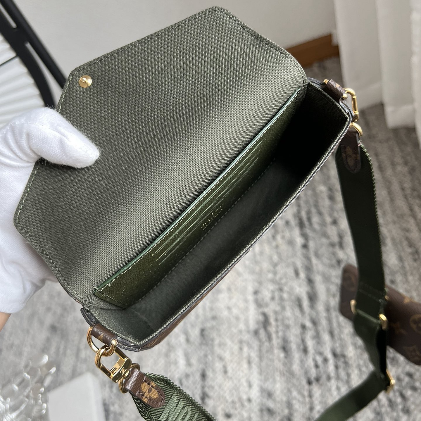 FELICIE STRAP & GO手袋 M80091_12