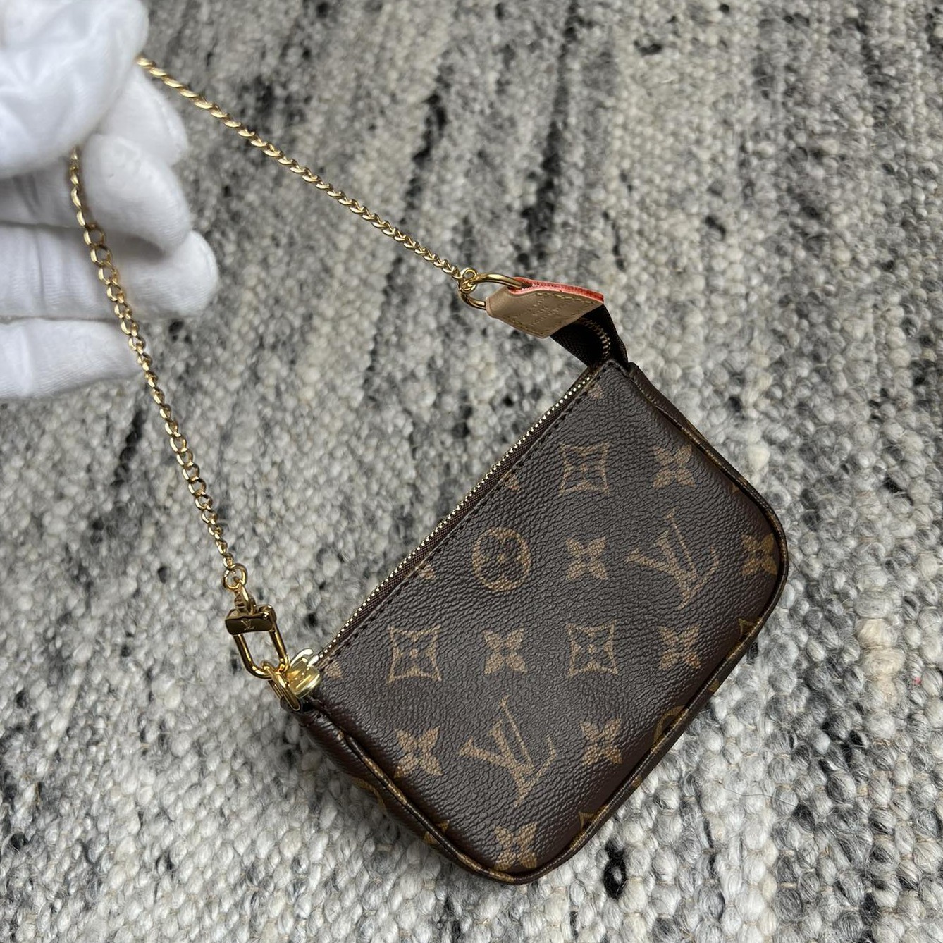 Mini Pochette Accessories 小手袋 M58009_9