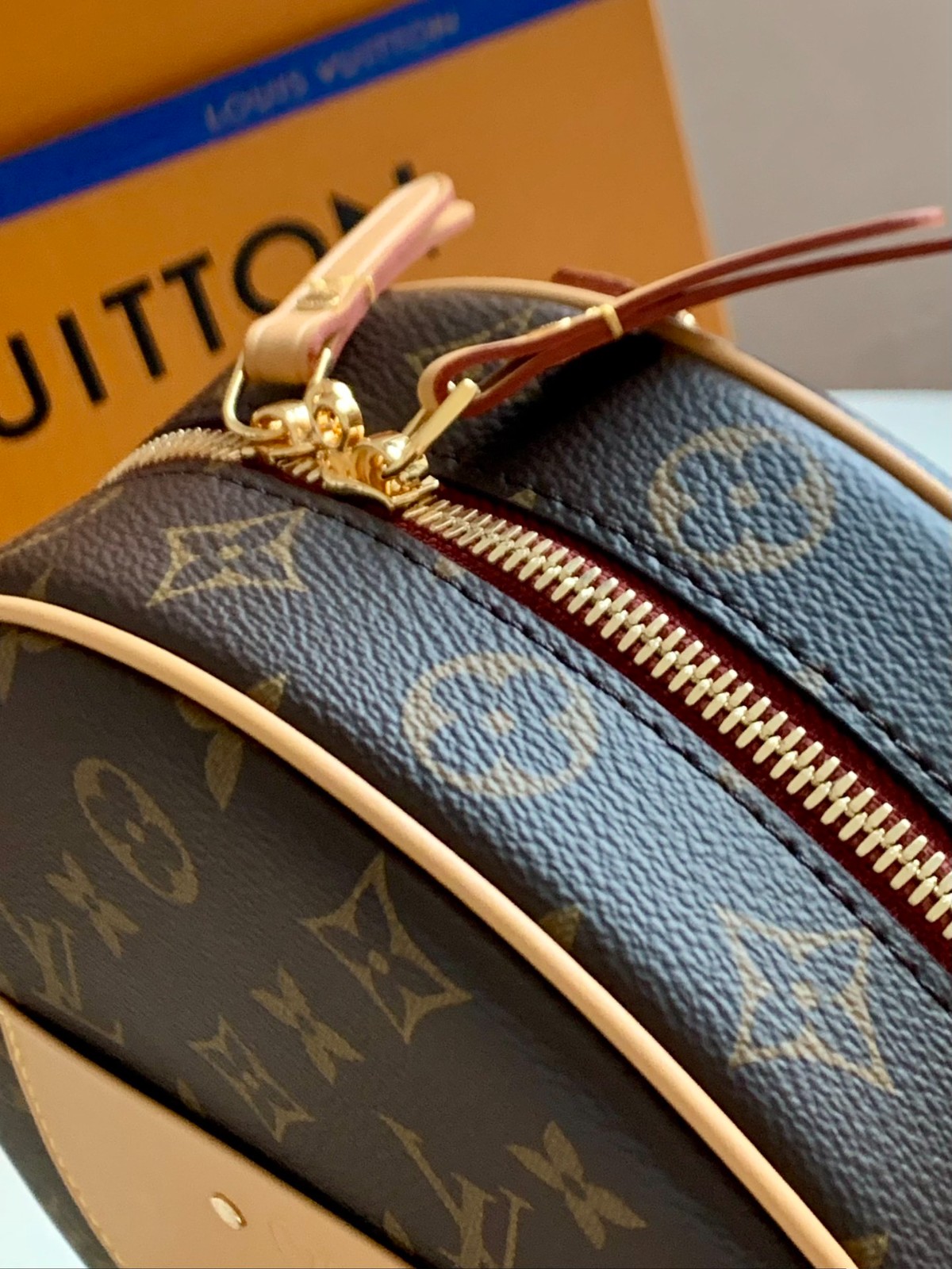 M45647 Boite Chapeau Souple MM圓包_7