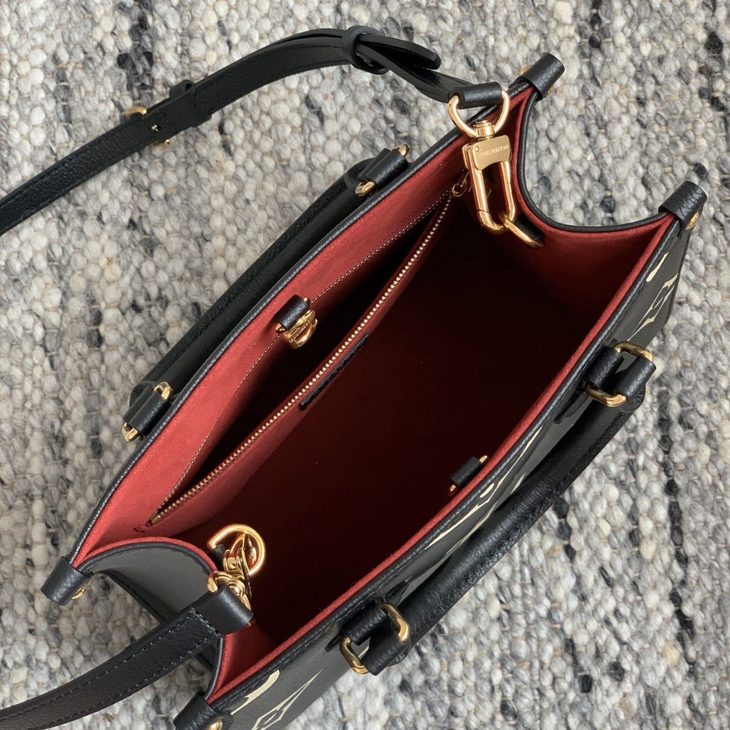 OnTheGo 小號Tote包M45659_2