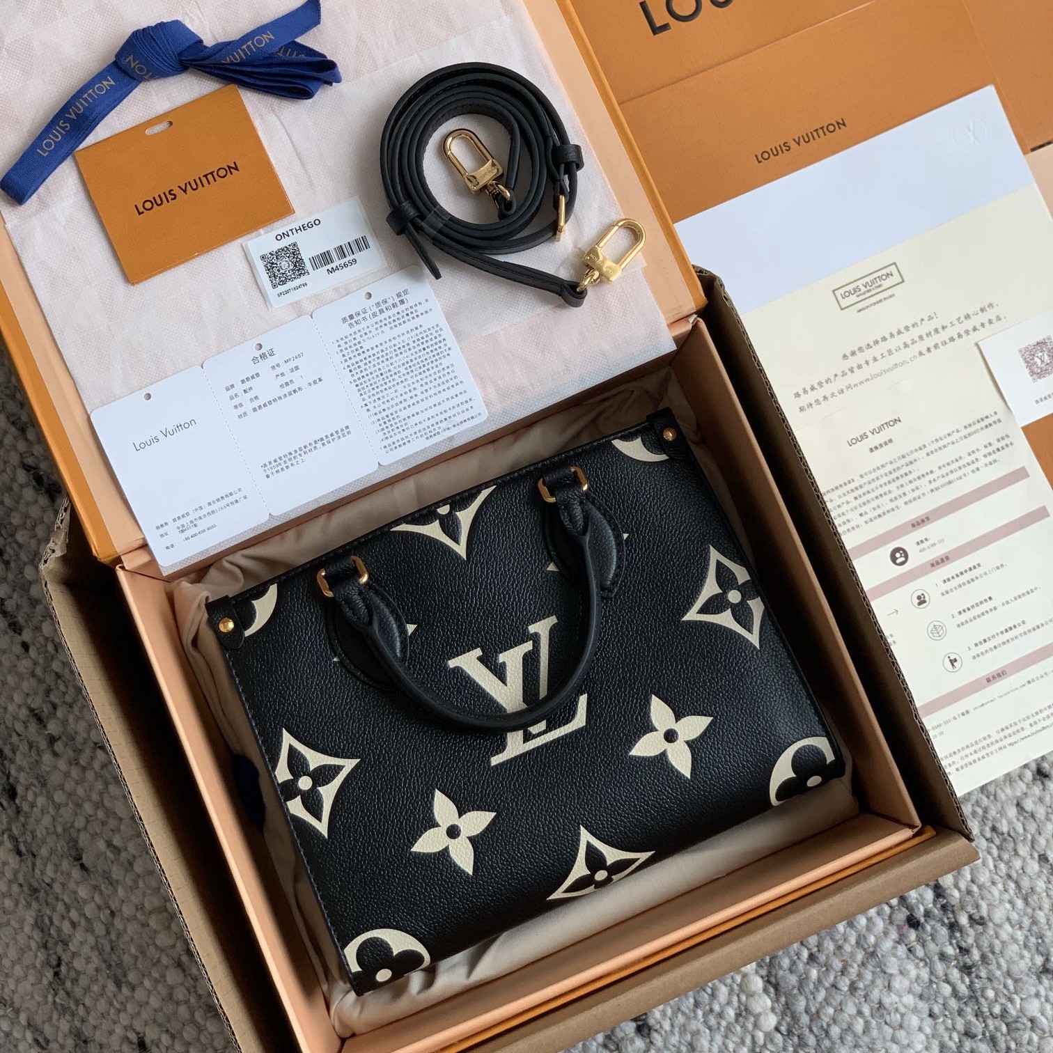 OnTheGo 小號Tote包M45659_8