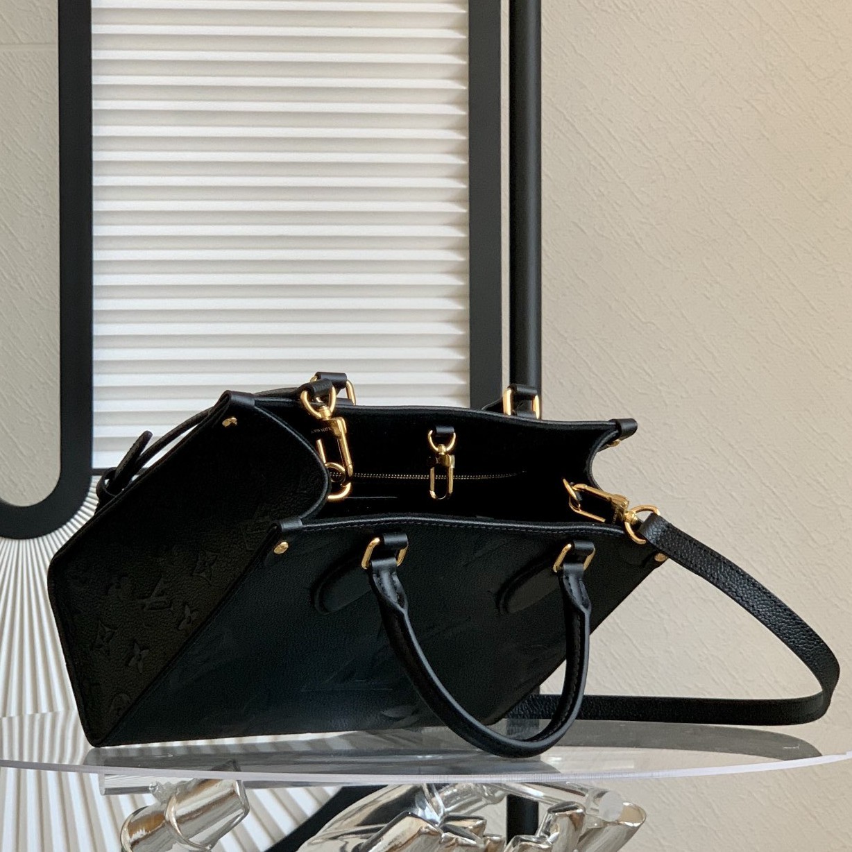 OnTheGo小號Tote包M45653_2