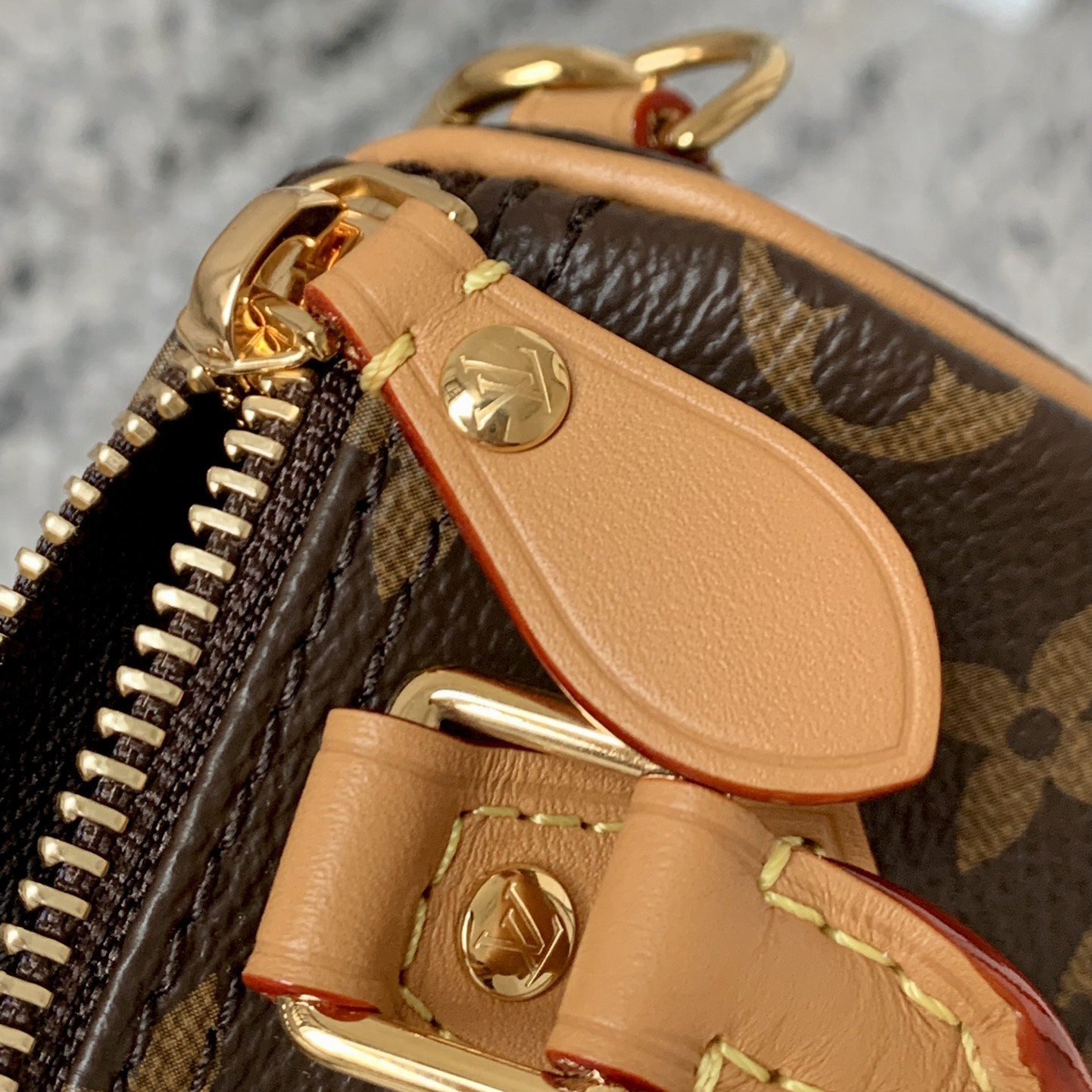 Nano speedy手袋M81085_7