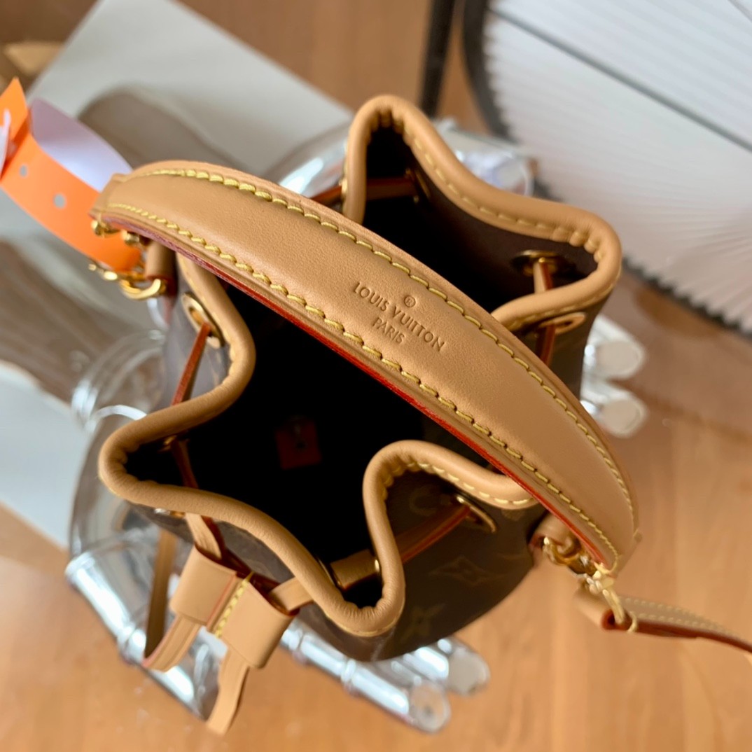 Nano Noe 手袋M81266_4