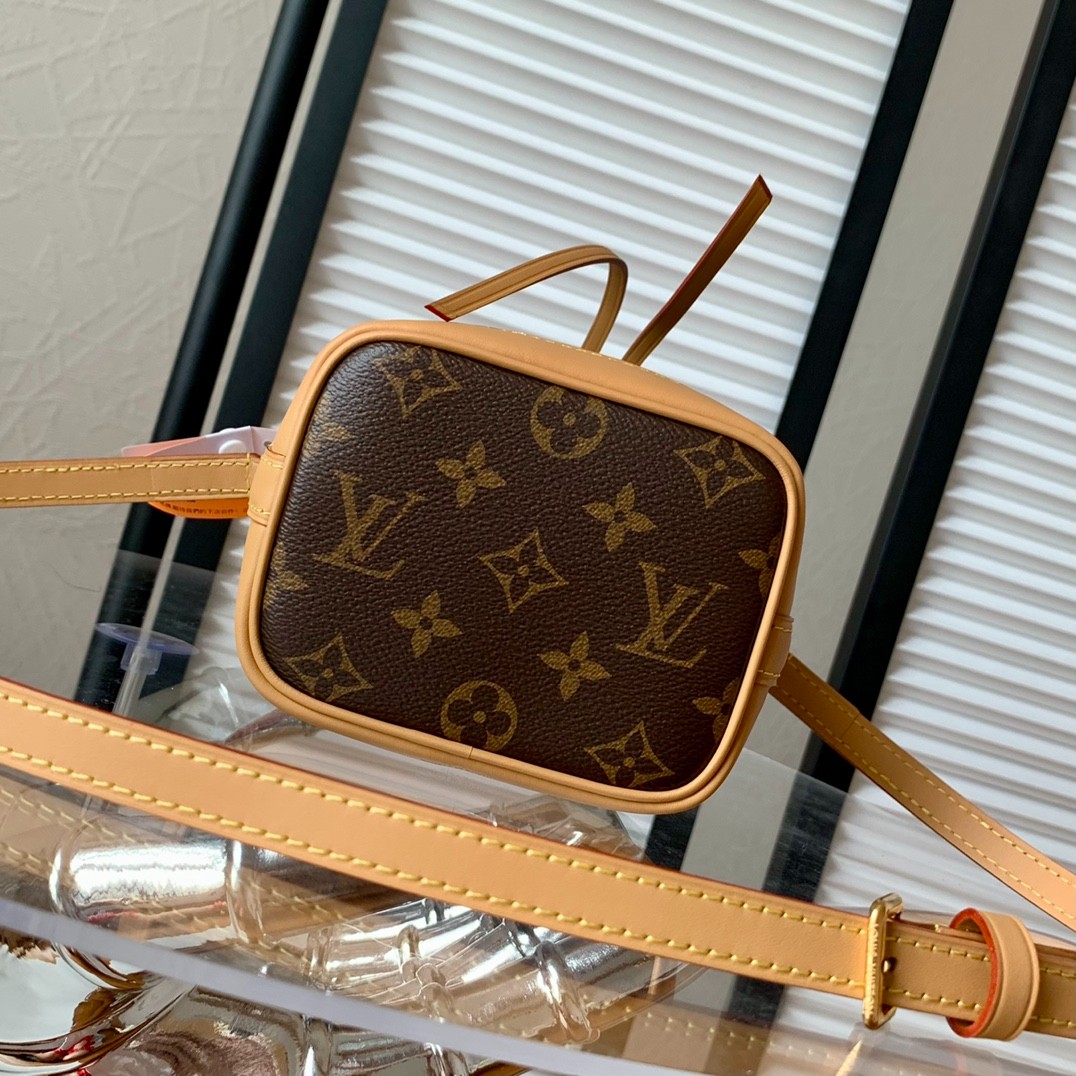 Nano Noe 手袋M81266_2