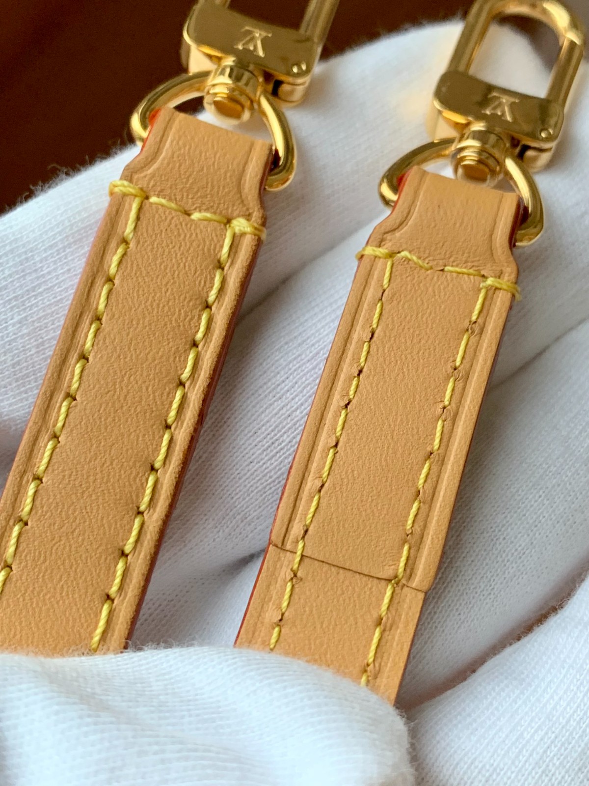 Nano Noe 手袋M81266_27