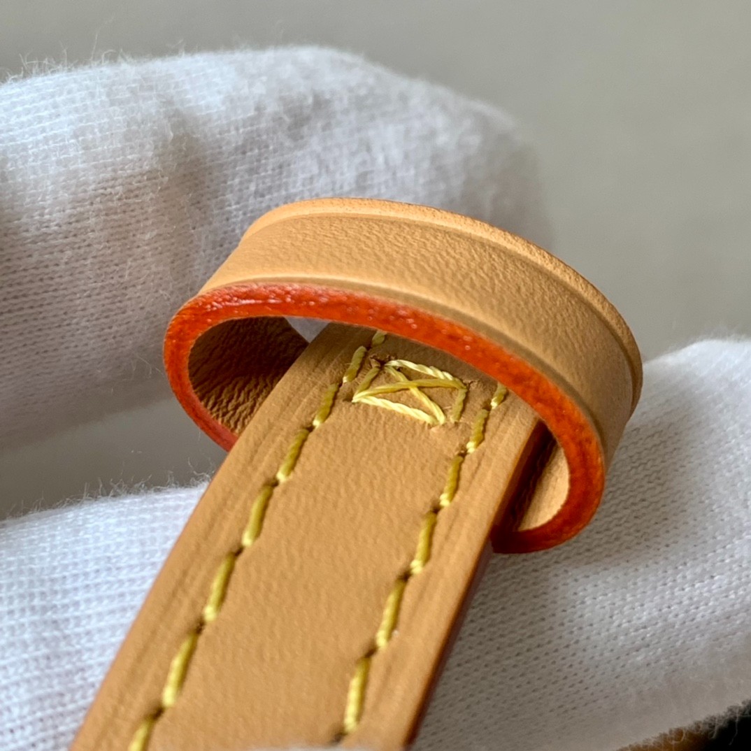 Nano Noe 手袋M81266_24