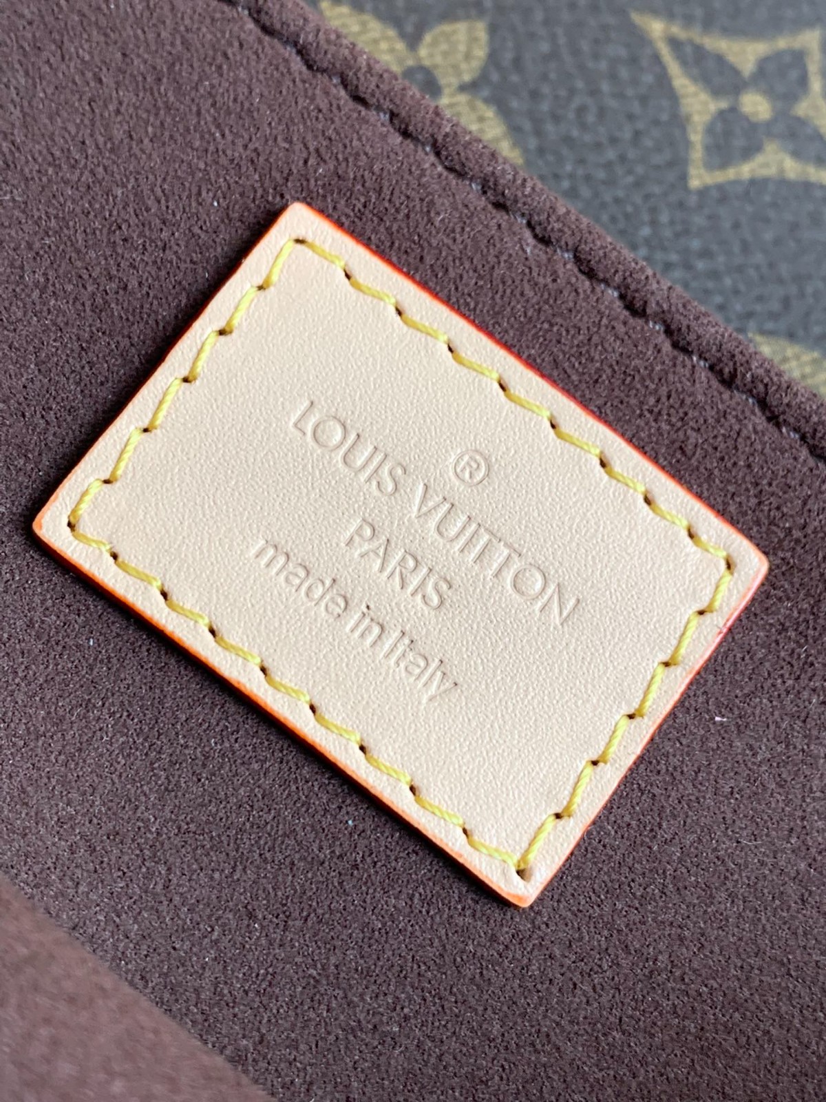 Pochette MEtis East West新款小郵差包M46279_8