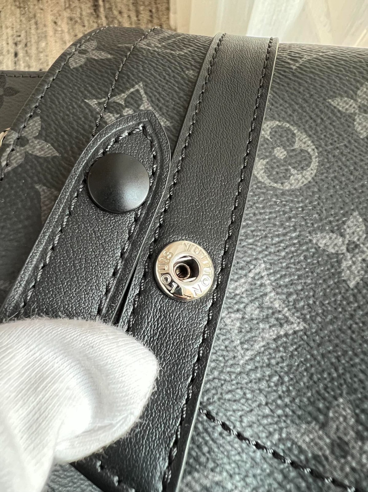 Christopher 小號雙肩包 M46331_6