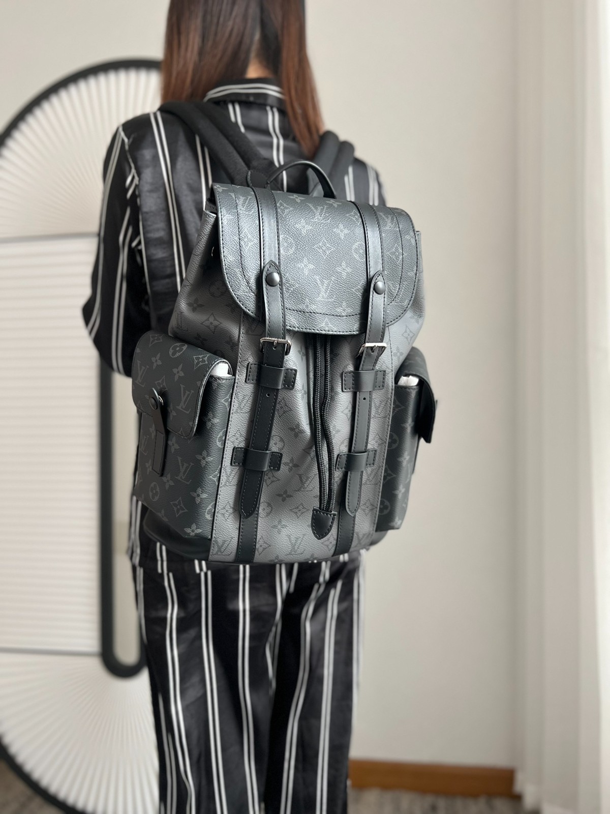 Christopher 小號雙肩包 M46331_21