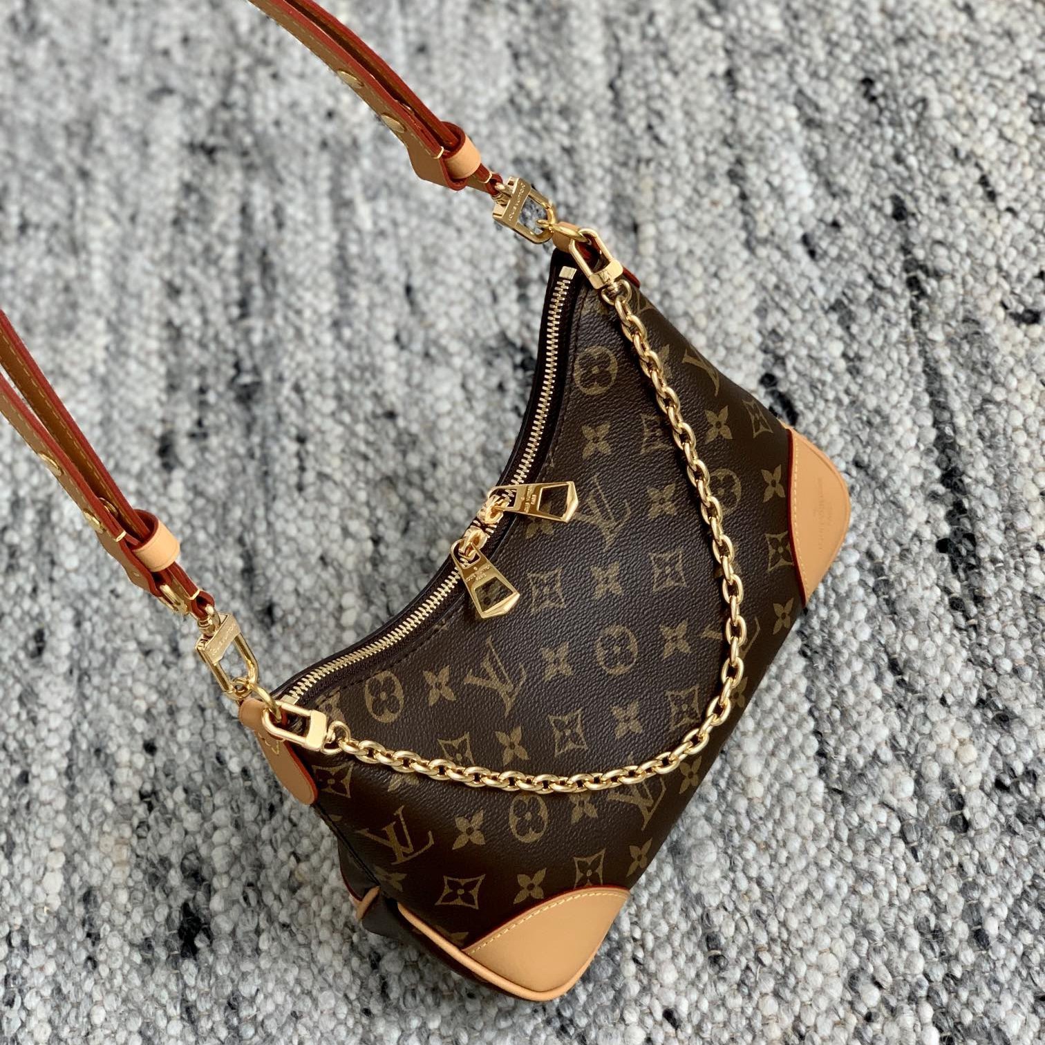 M45832  Boulogne 牛角包_11