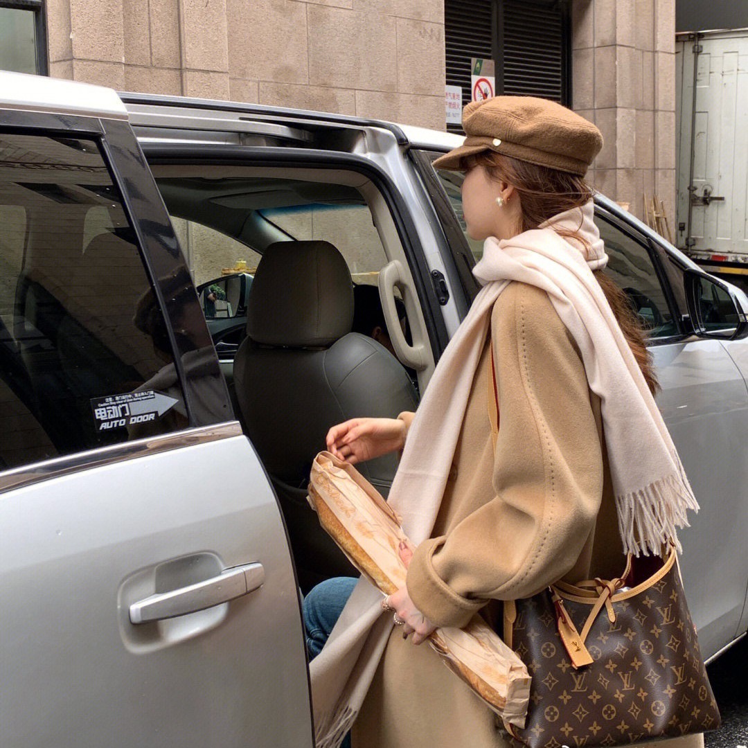 Carryall小號手袋M46203_26