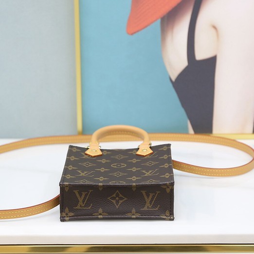 M69442 Petit Sac Plat_5