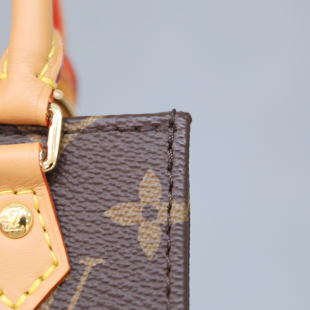 M69442 Petit Sac Plat_13