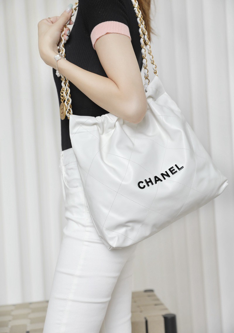 22Bag小號 白色/黑扣_9