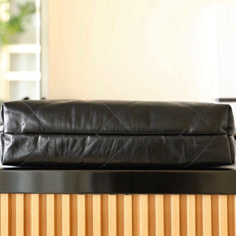 22Bag褶皺小牛皮 黑色 小號_7