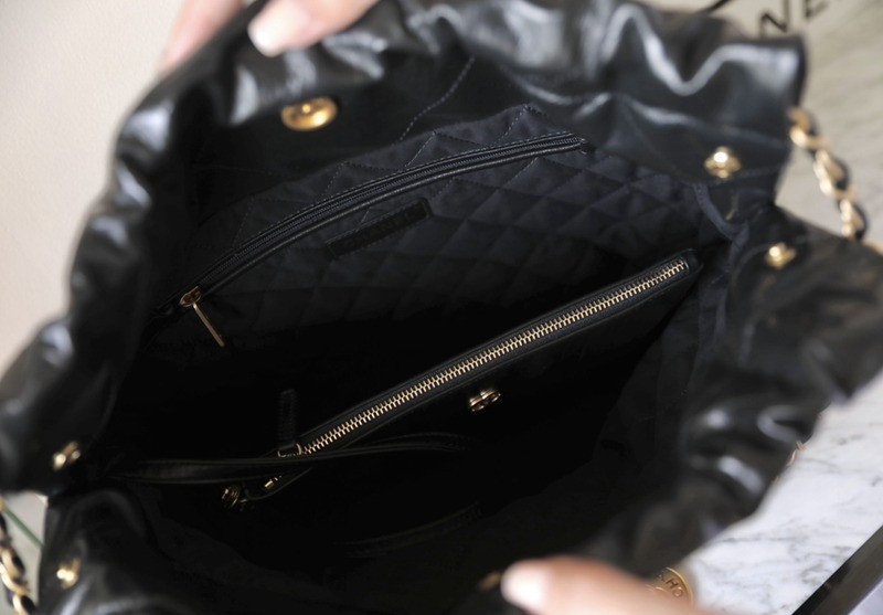 22Bag褶皺小牛皮 黑色 小號_8