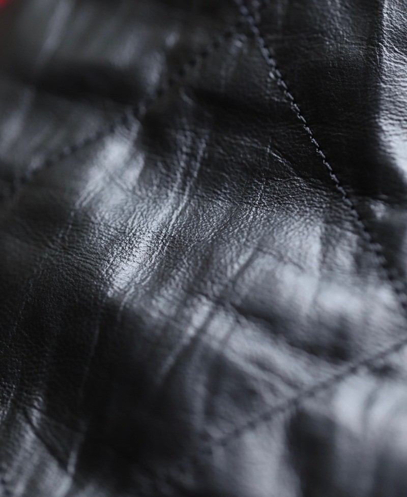 22Bag 褶皺小牛皮 黑色 中號_2