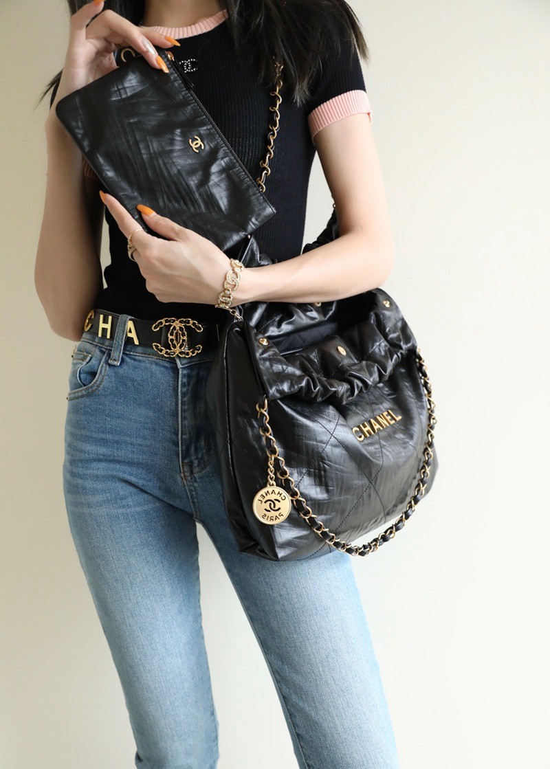 22Bag 褶皺小牛皮 黑色 中號_17