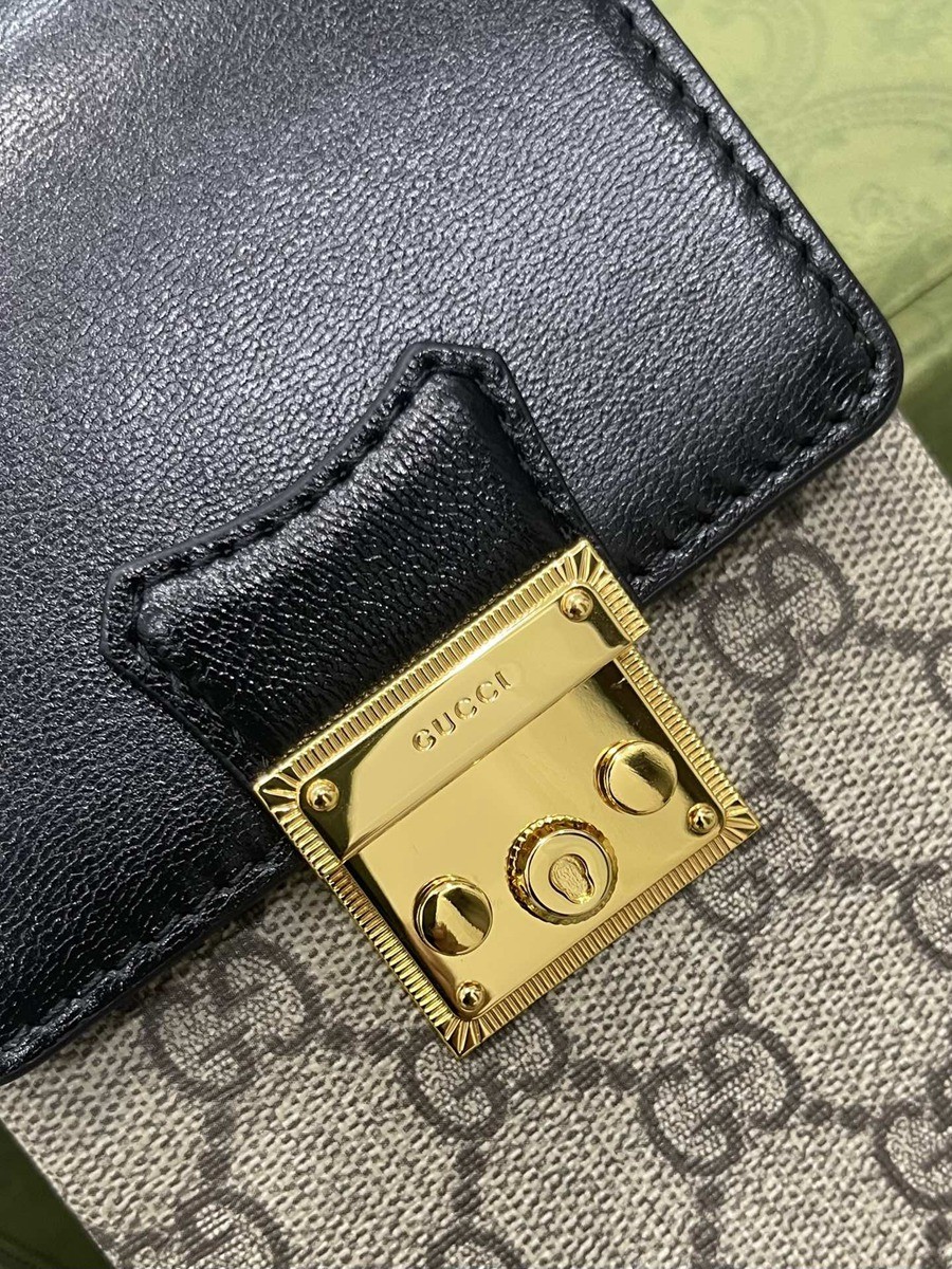 658229 鎖扣手機包_2