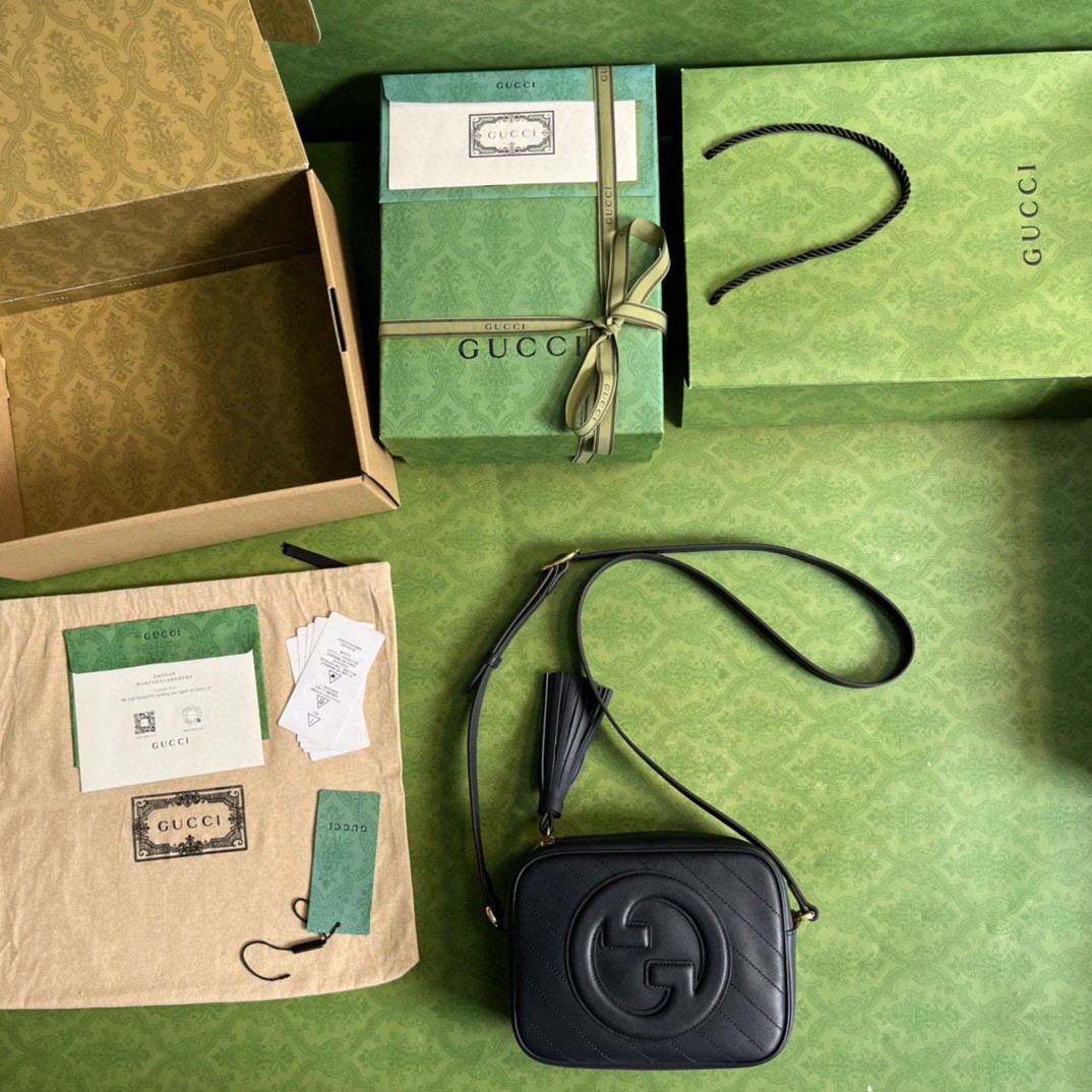 742360 Blondie系列小號斜背包_9