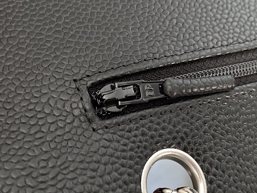 CF25荔枝紋牛皮黑銀_13