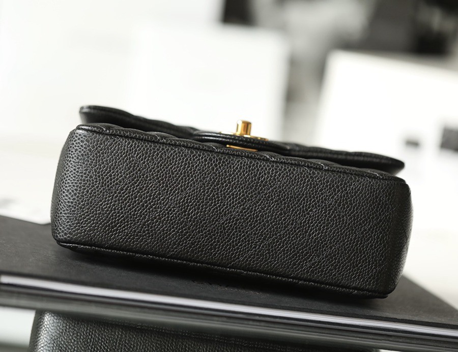 CF Mini 經典款 荔枝紋牛皮 黑金_3