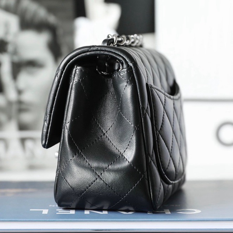 CF 經典款 方胖子 小羊皮 黑銀_5