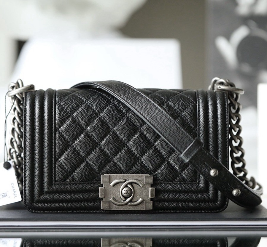 Leboy 荔枝紋牛皮 20 銀扣_1