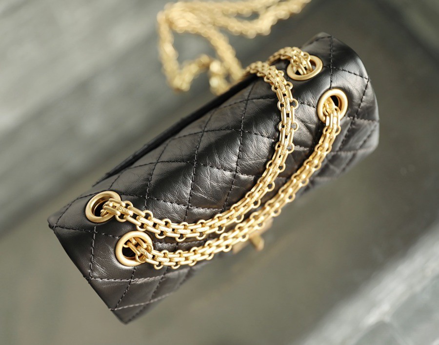 2.55 海綿皮牛皮20CM 金扣_4