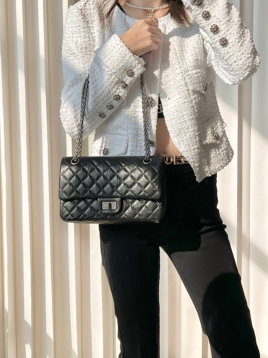 2.55 海綿皮牛皮25CM銀扣_12