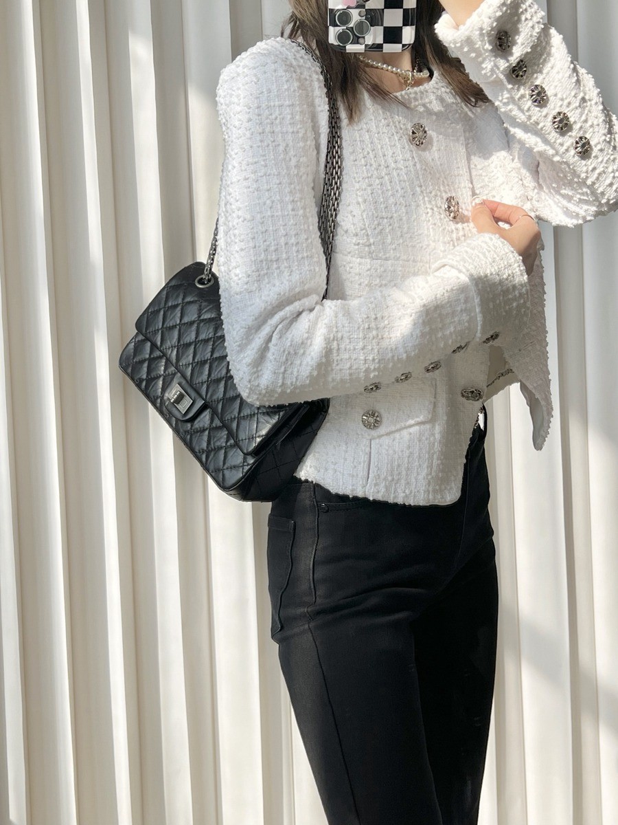 2.55 海綿皮牛皮25CM銀扣_13