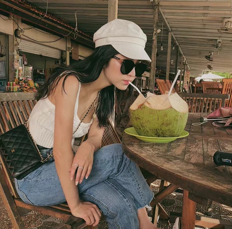 經典款 WOC 黑色 金扣_19