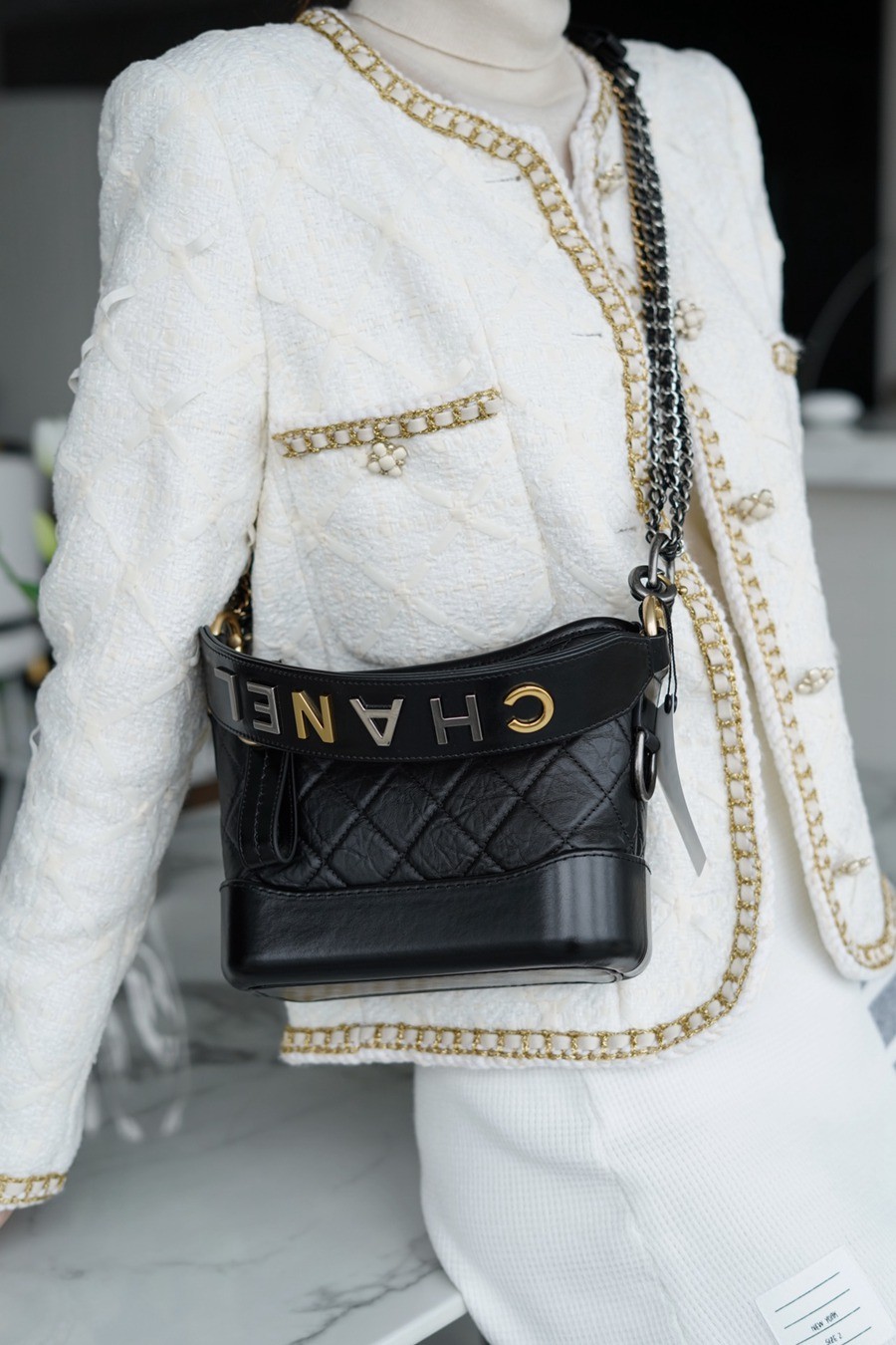 經典流浪包 黑色 20CM_13