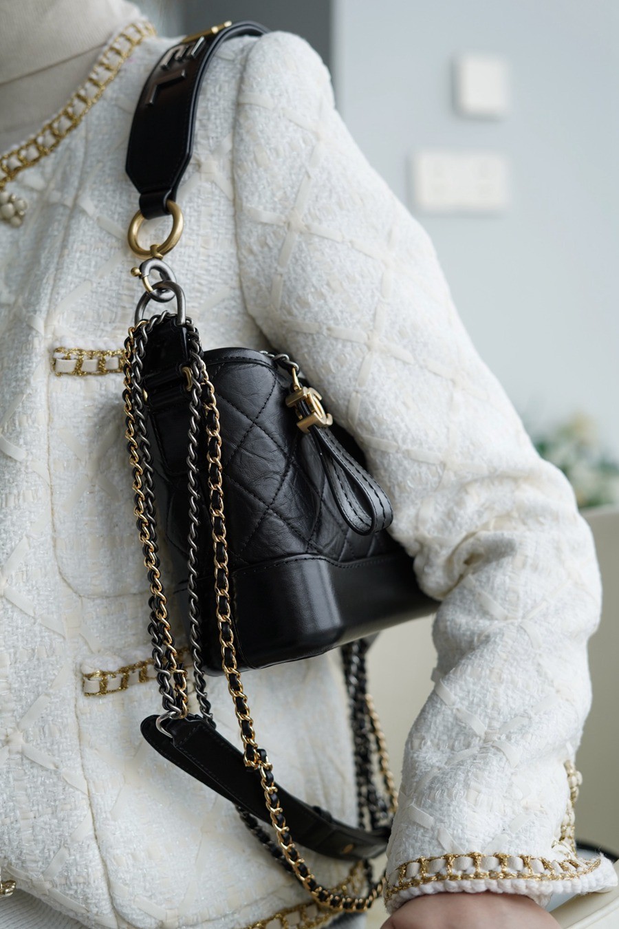 經典流浪包 黑色 20CM_11