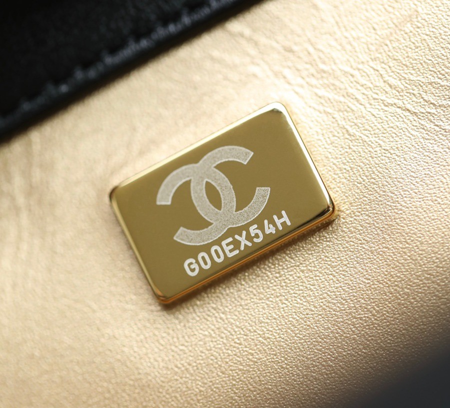 CF 經典款 金球 Mini 羊皮 黑色 金扣_12