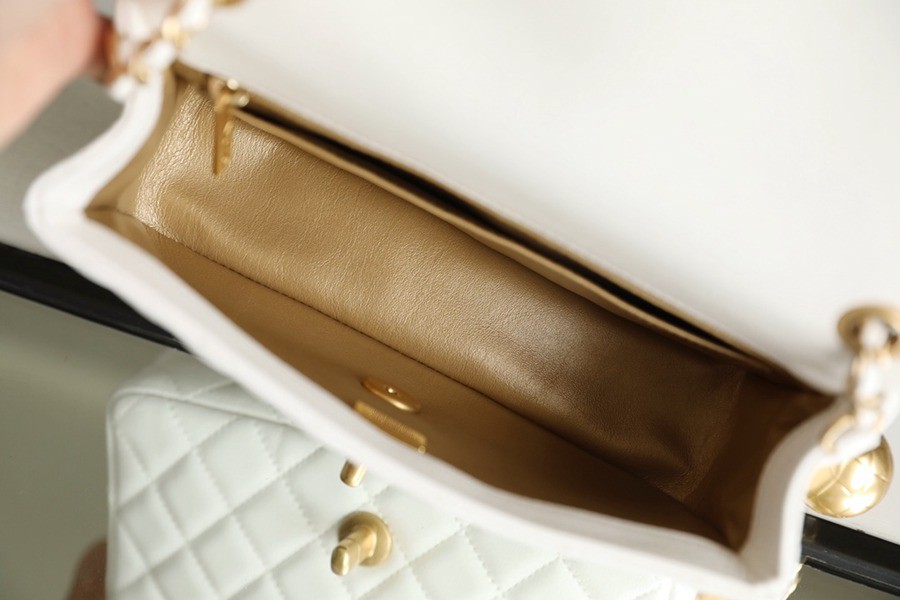 CF 經典款 金球 Mini 羊皮 白色 金扣_5