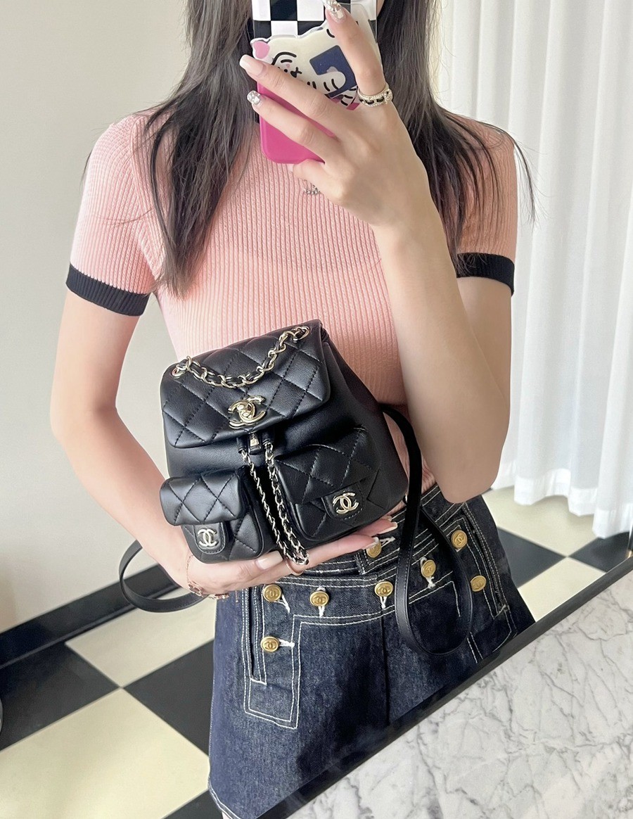 23A 青蛙雙肩包 亮面牛皮 黑色 小號_9